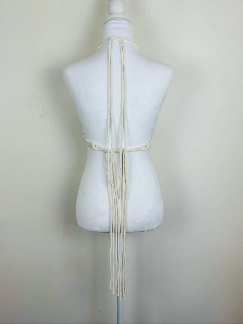 Robin Piccone Ivory Crochet Halter Bikini Top Resort Swim. Small